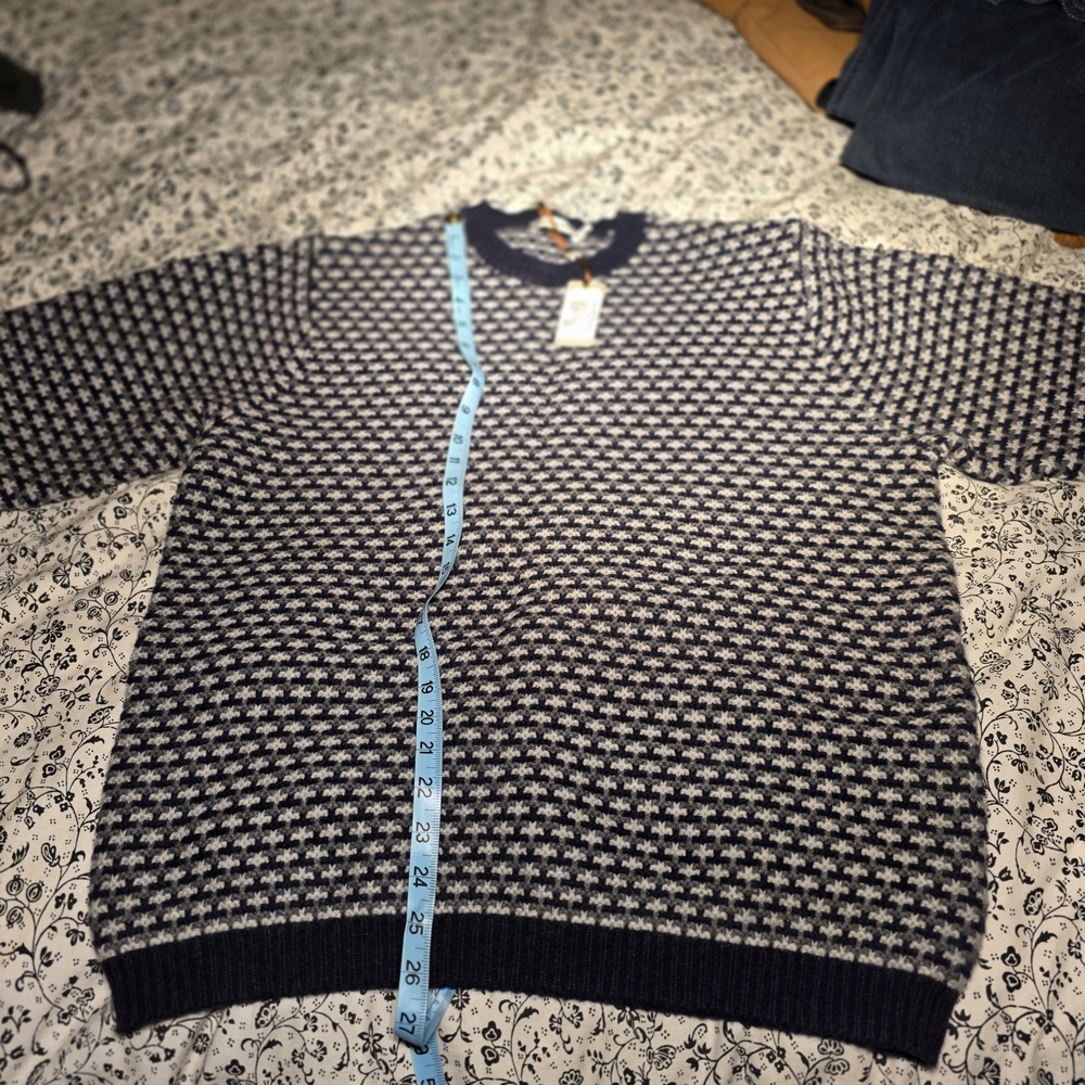 Peter Millar Cashmere Navy and White Crewneck Sweater